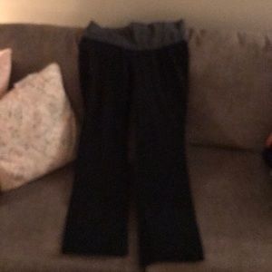 Motherhood maternity yoga pants XL black gray